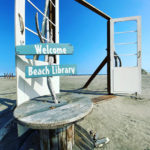 茨城県）大洗サンビーチ 砂浜図書館2021開催
