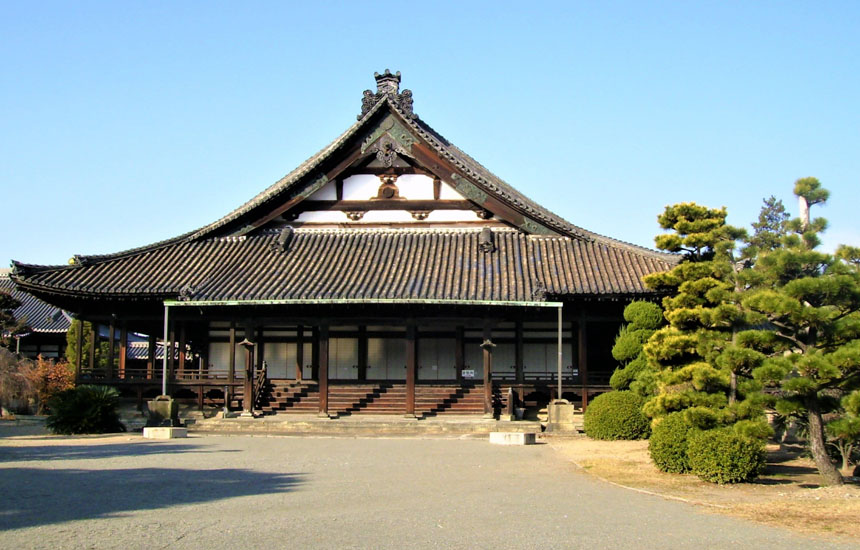 亀山本徳寺
