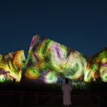 大阪）夜の長居植物園を光のアート空間に変える常設展「チームラボ ボタニカルガーデン 大阪」がオープン
