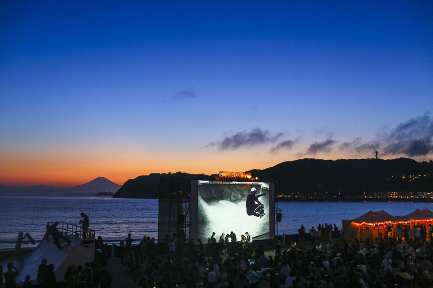 CINEMA CARAVAN in NISEKO
