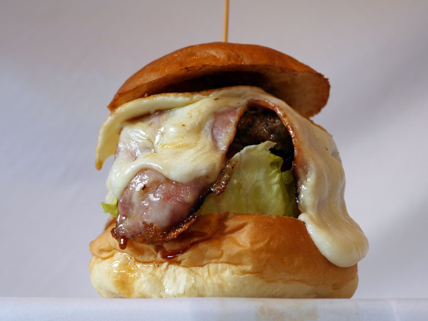 ラッキーバーガー : 豊橋バージョン グレート 1,600 円