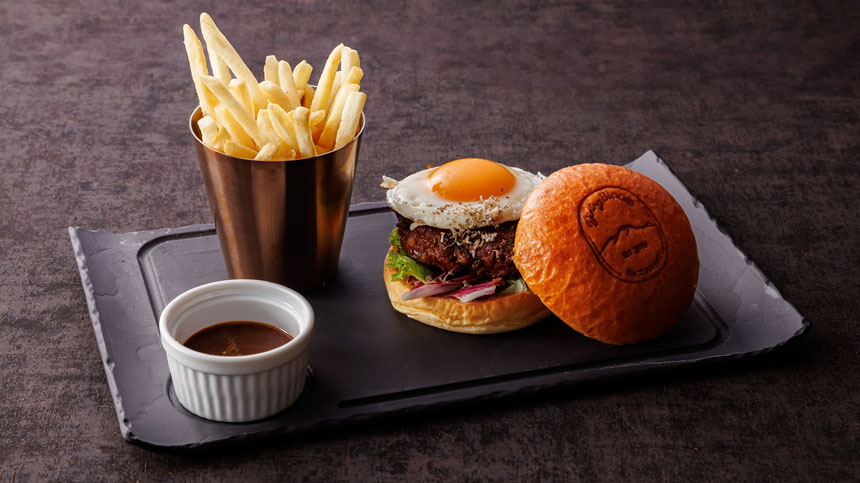 軽井沢プリンスホテルスキー場「サンセット＆ナイト　お月見リフト」