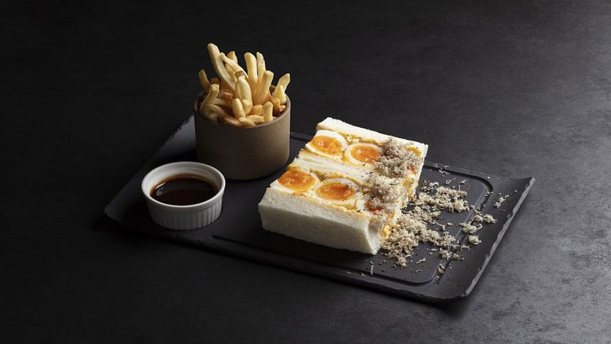 軽井沢プリンスホテルスキー場「サンセット＆ナイト　お月見リフト」