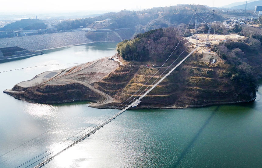 GRAVITATE OSAKA（グラビテート オオサカ）