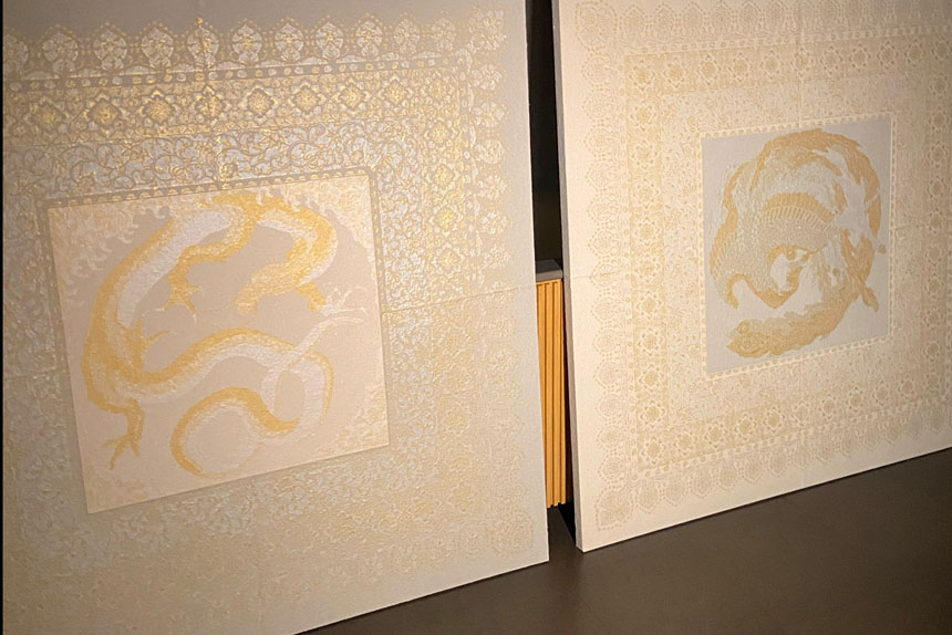 中野史朗氏作「金雲母鳳凰更紗」・「金雲母龍更紗」