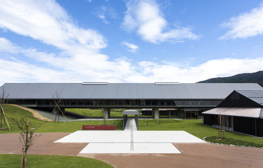 福井県年縞博物館